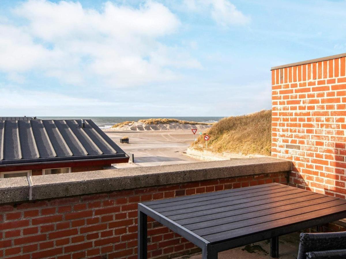 6 Person Holiday Home In Henne Henne Strand Zewnętrze zdjęcie